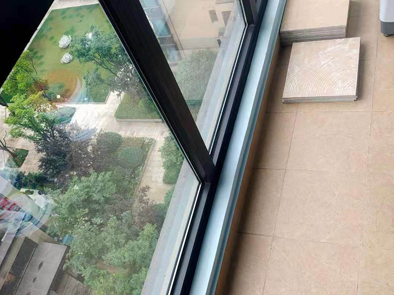 室内阳台简单翻新 | 深圳市罗湖区海富花园