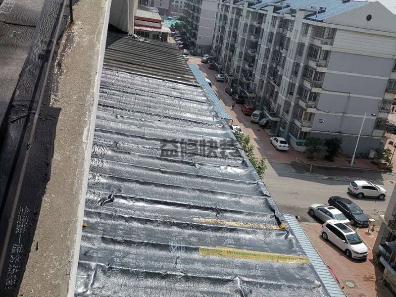 上海虹口区阳台屋顶漏水维修,屋顶阳台墙面贴砖