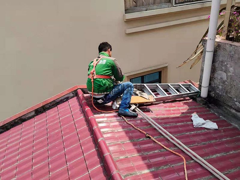 广安岳池县屋顶高空维修,门窗安装,墙面粉刷