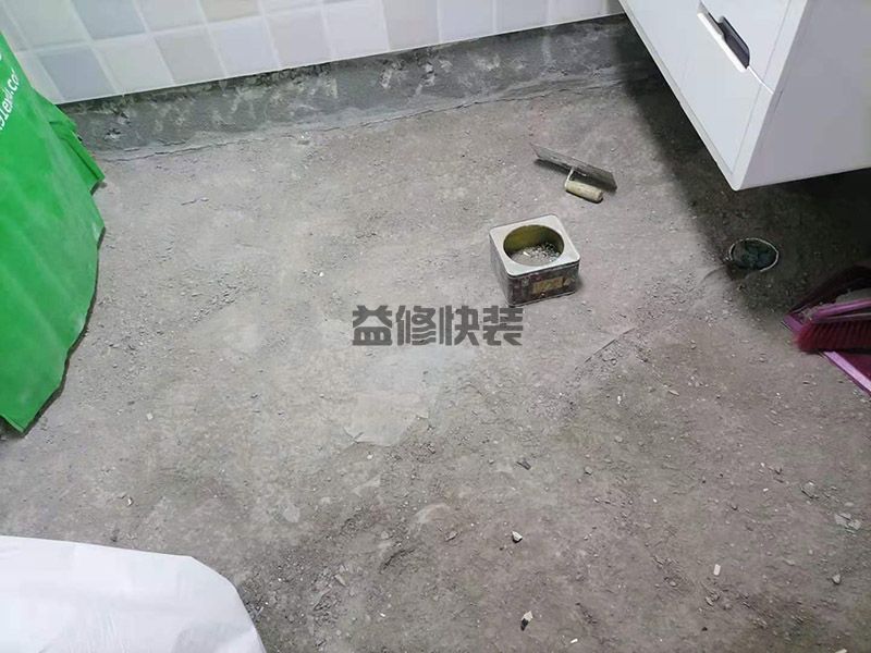 郑州管城区卫生间地面清理,厨房改造,水电改造(图1)