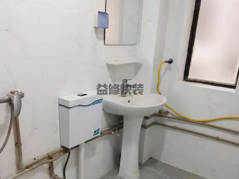 潍坊奎文区卫生间墙面贴砖,客厅改造,水管安装(图3)
