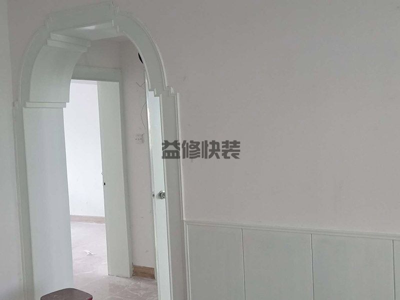 旧墙可以直接刷乳胶漆_后就是刷底漆和面漆_旧房墙面刷新的步骤(图2)